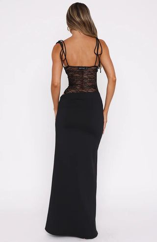 LACY MAXI DRESS - BLACK
