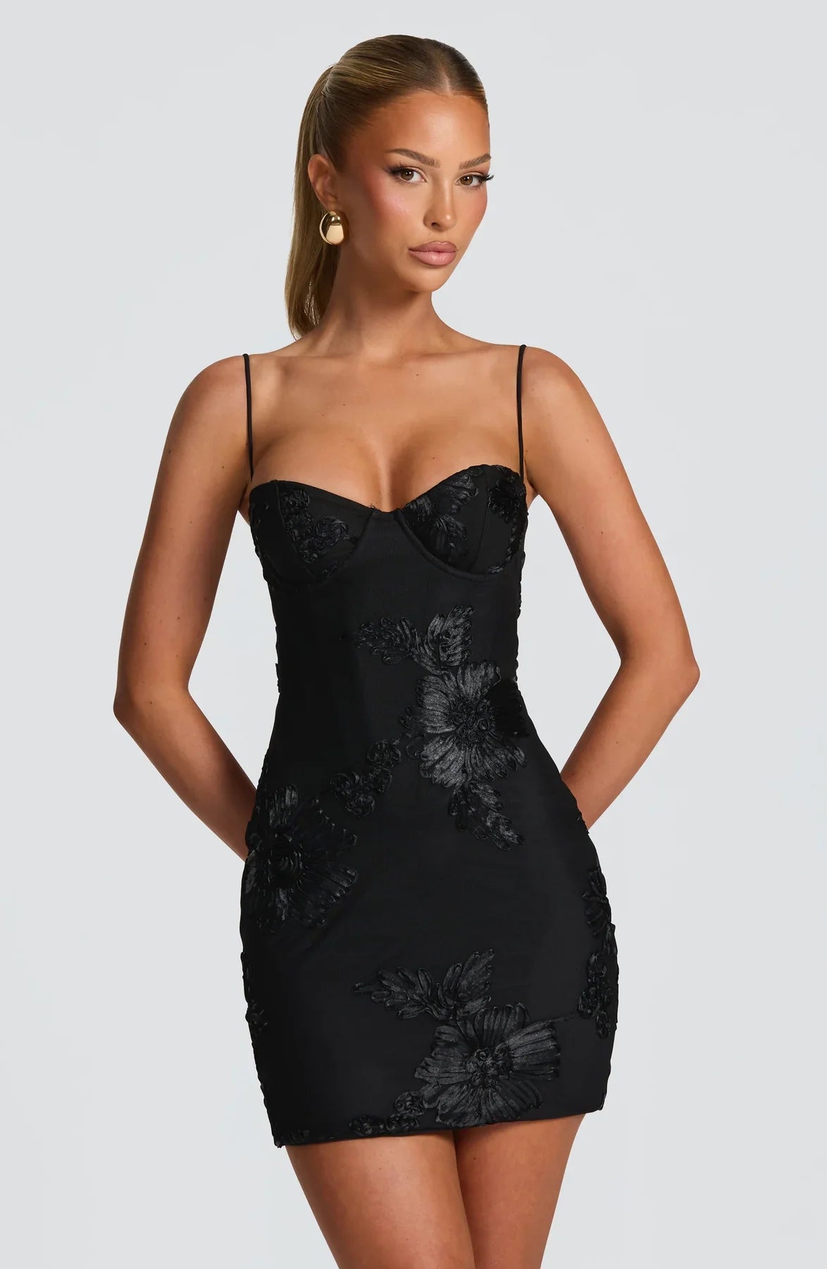 NEFERTITI MINI DRESS - BLACK