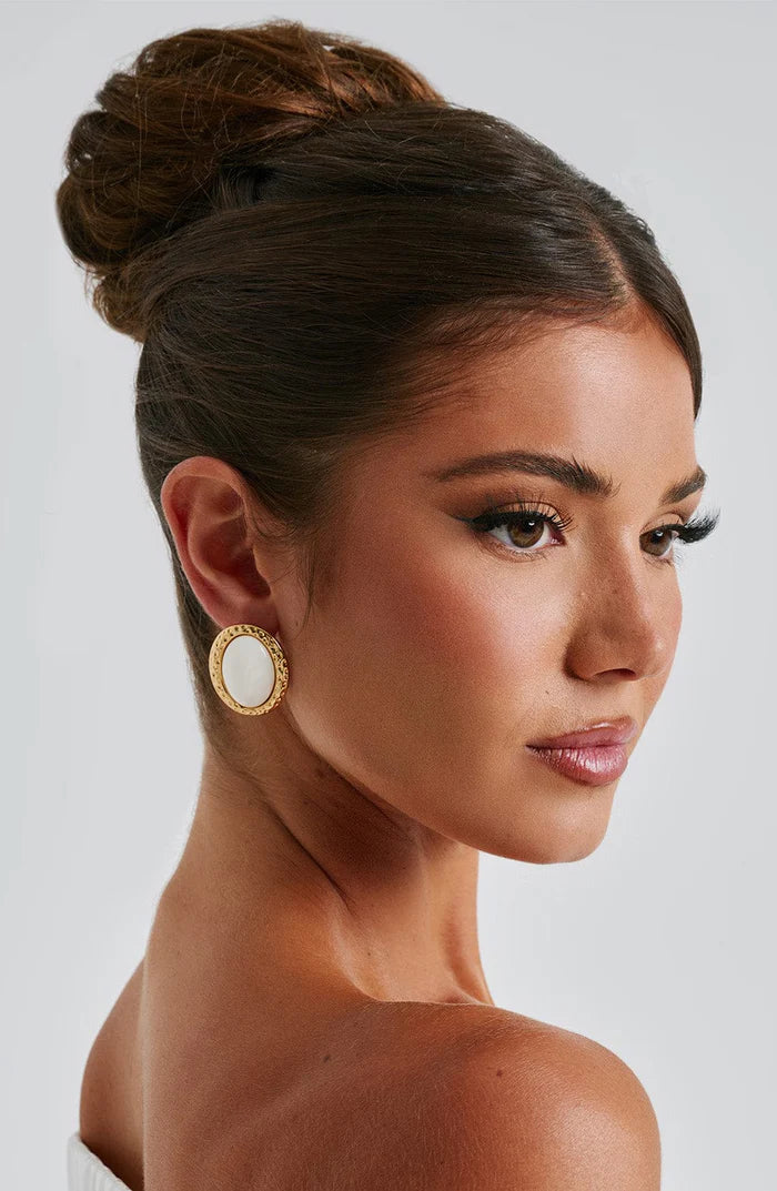 ELOISE EARRINGS - WHITE